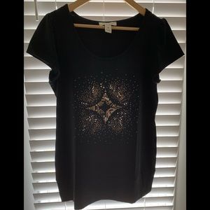 🪡WHBM BANDED TOP WITH BEAUTIFUL EMBELLISHMENTS!